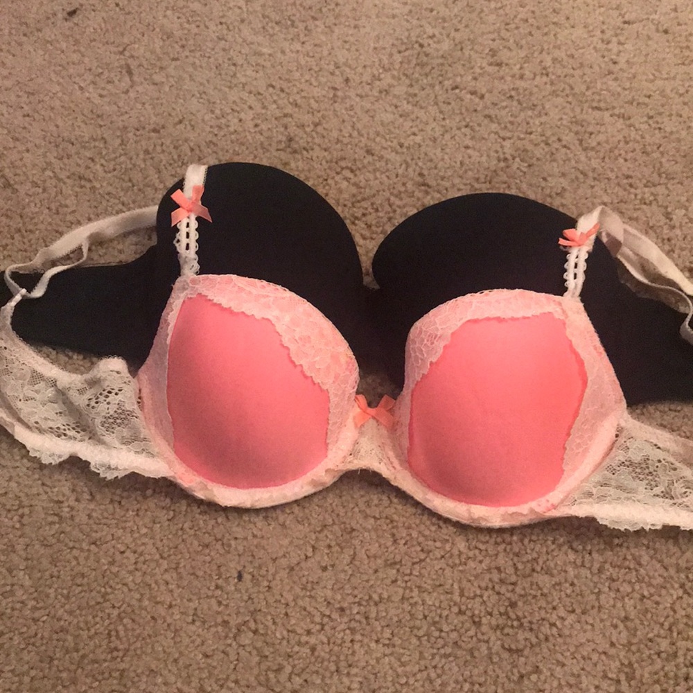 VS 32c bra duo